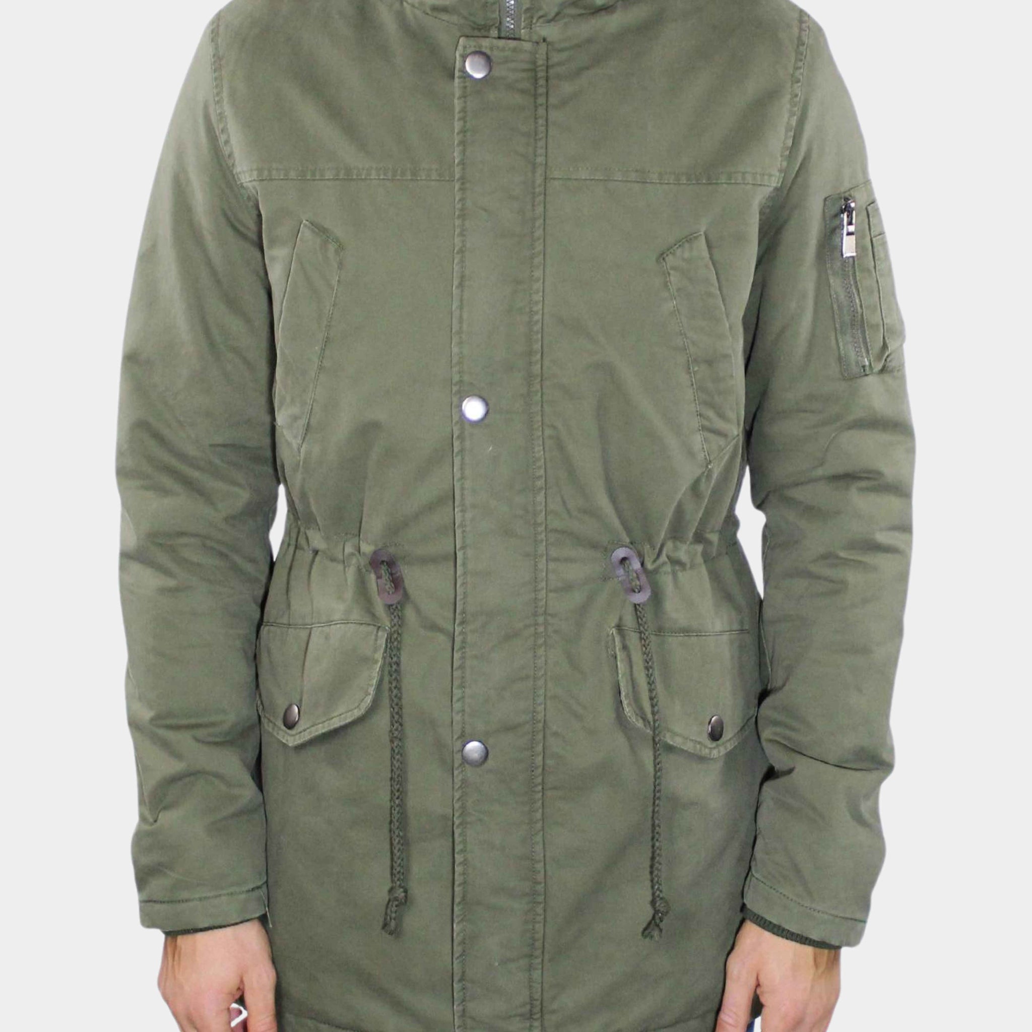 Parka verte avec fourrure sherpa orange à l'intérieur