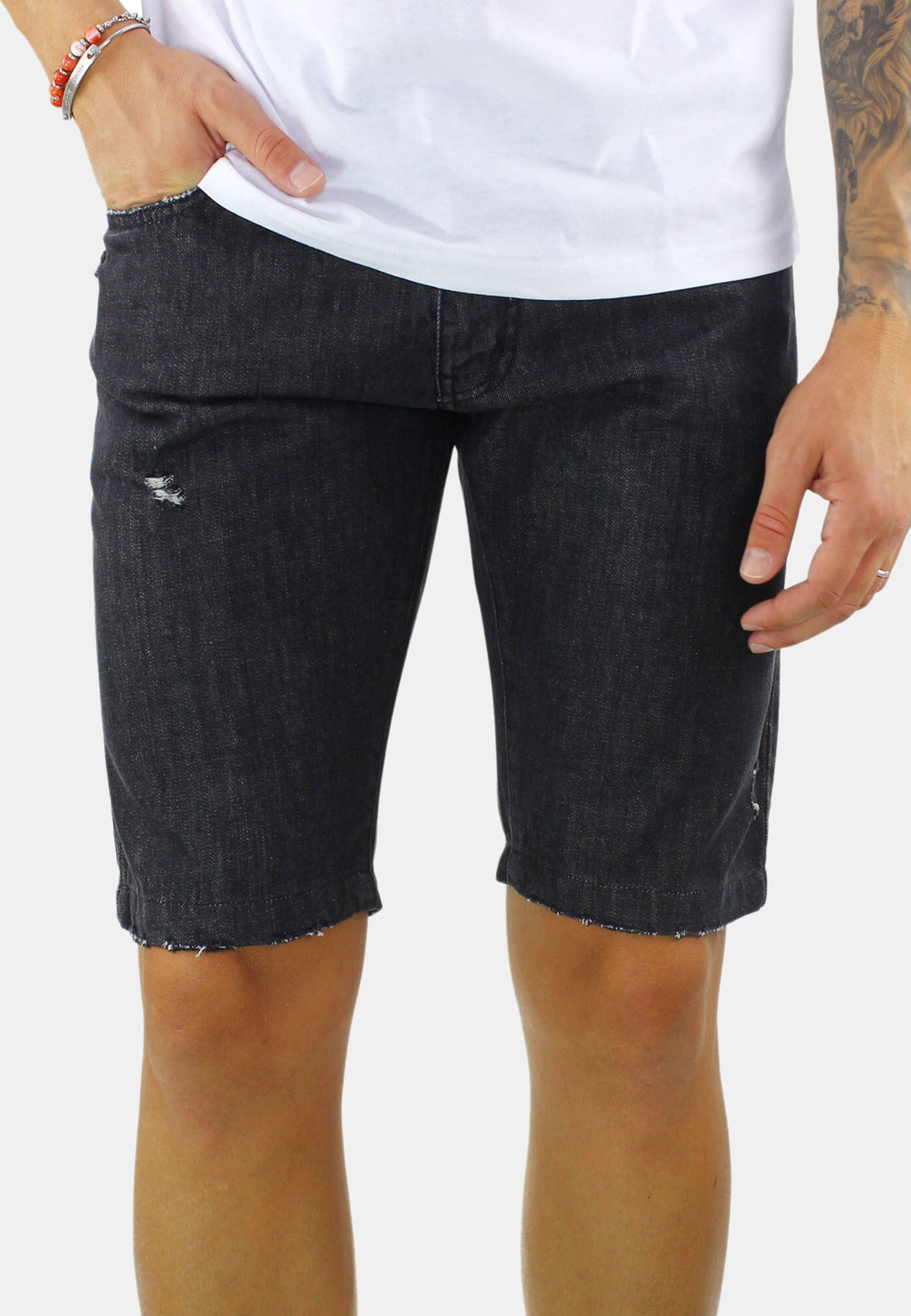 Bermuda di jeans nero con strappi